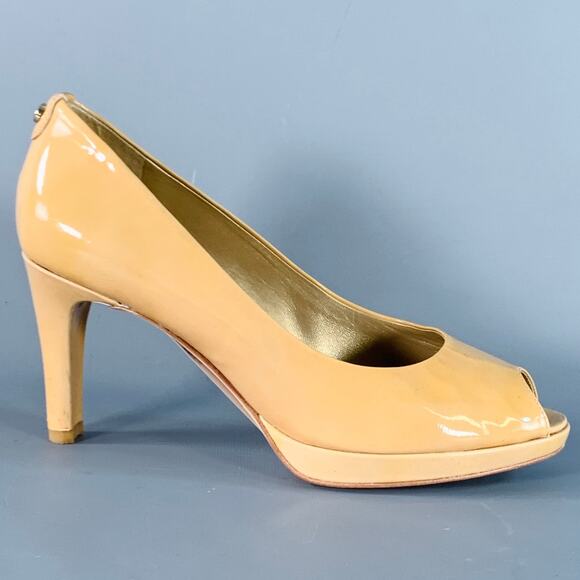 STUART WEITZMAN Size 7 Tan Patent Leather Peep Toe Pumps - Picture 2 of 8